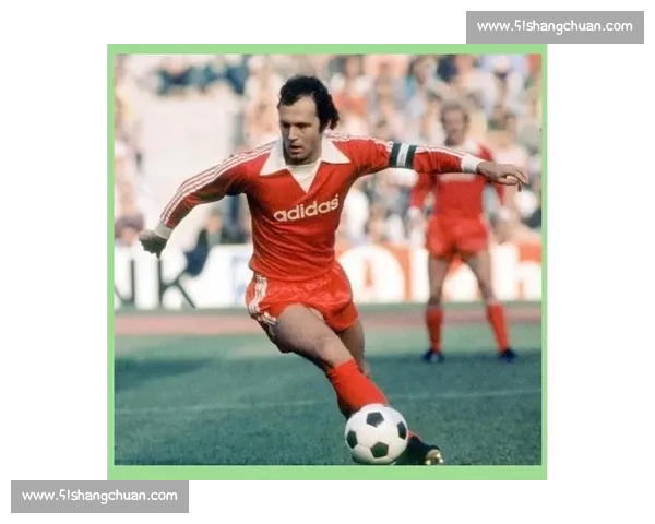 足球历史传奇球星风采回顾与不朽瞬间全景解析 足球历史传奇球星风采回顾与不朽瞬间全景解析